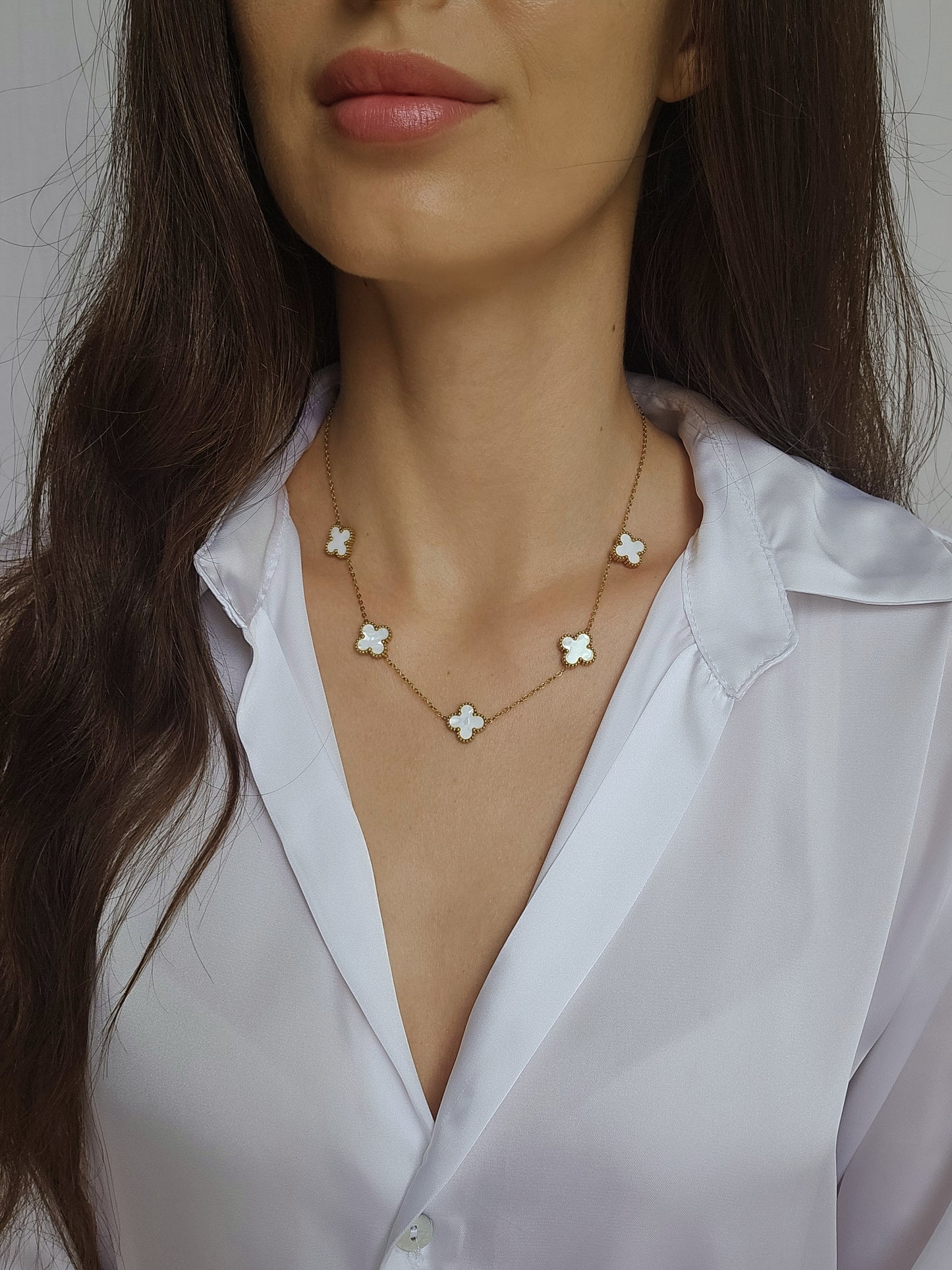 The Clover Charm Necklace