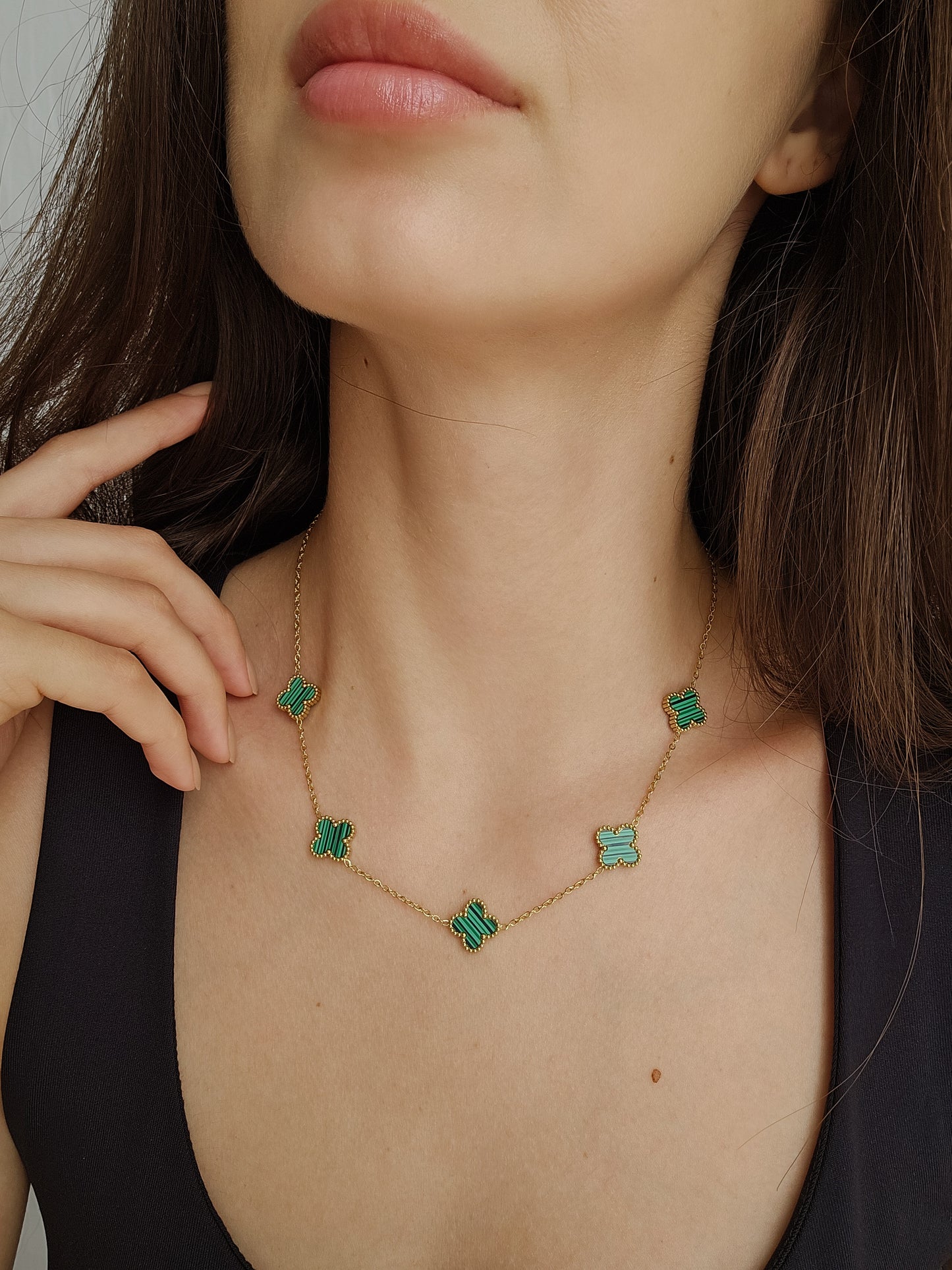 The Clover Charm Necklace
