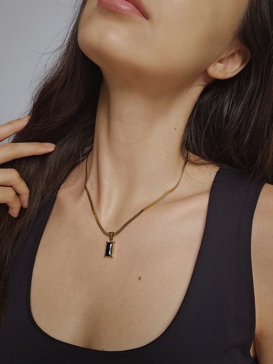 Emerald Radiance Necklace - SABI STORE