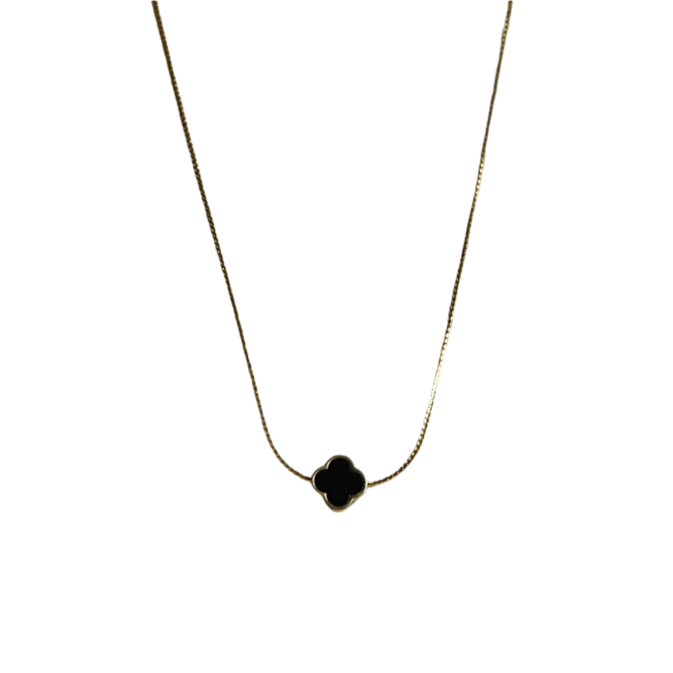 The Midnight Clover Necklace 2