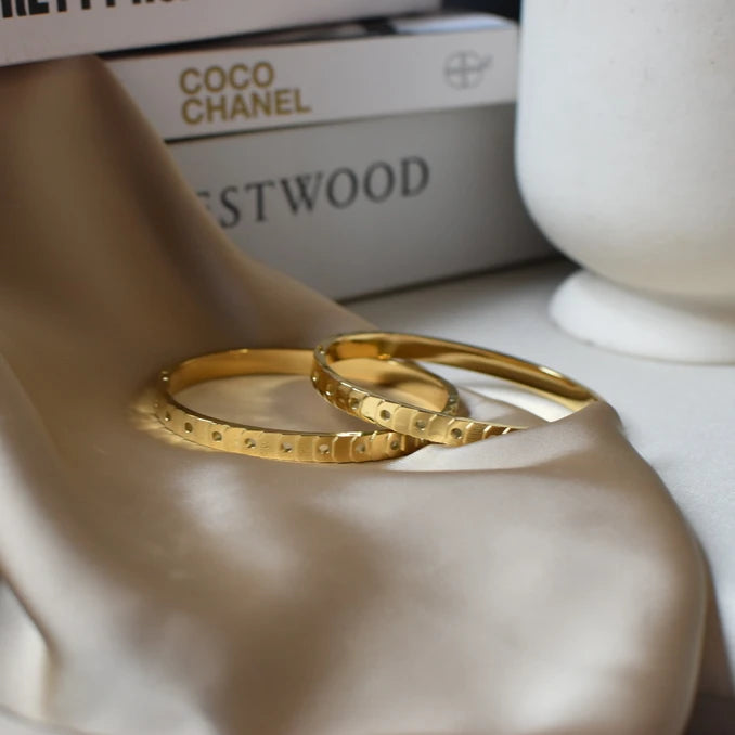 The Classic Groove Cuff