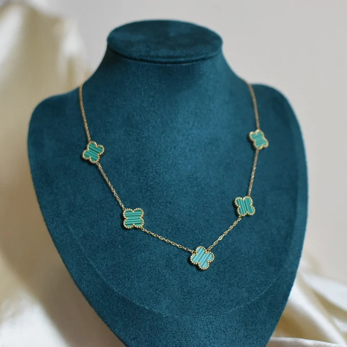 The Clover Charm Necklace