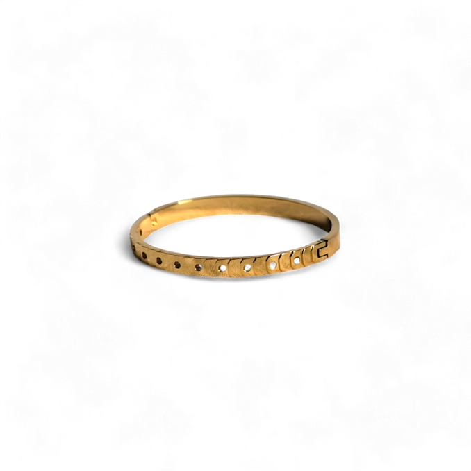 The Classic Groove Cuff