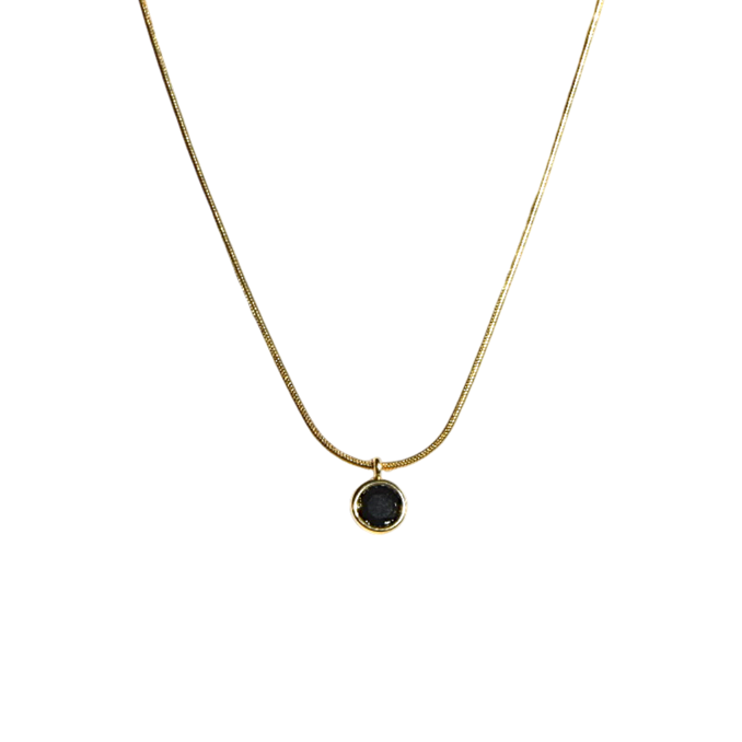 The Minimalist Gold Circle Necklace